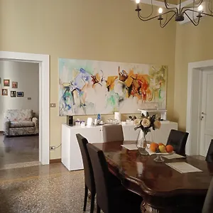 Hercolani Bed & Breakfast